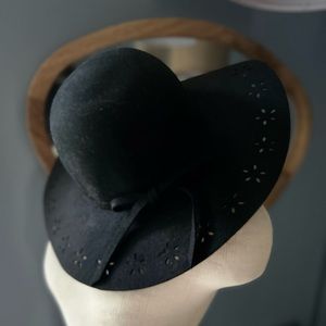 BLACK HAT